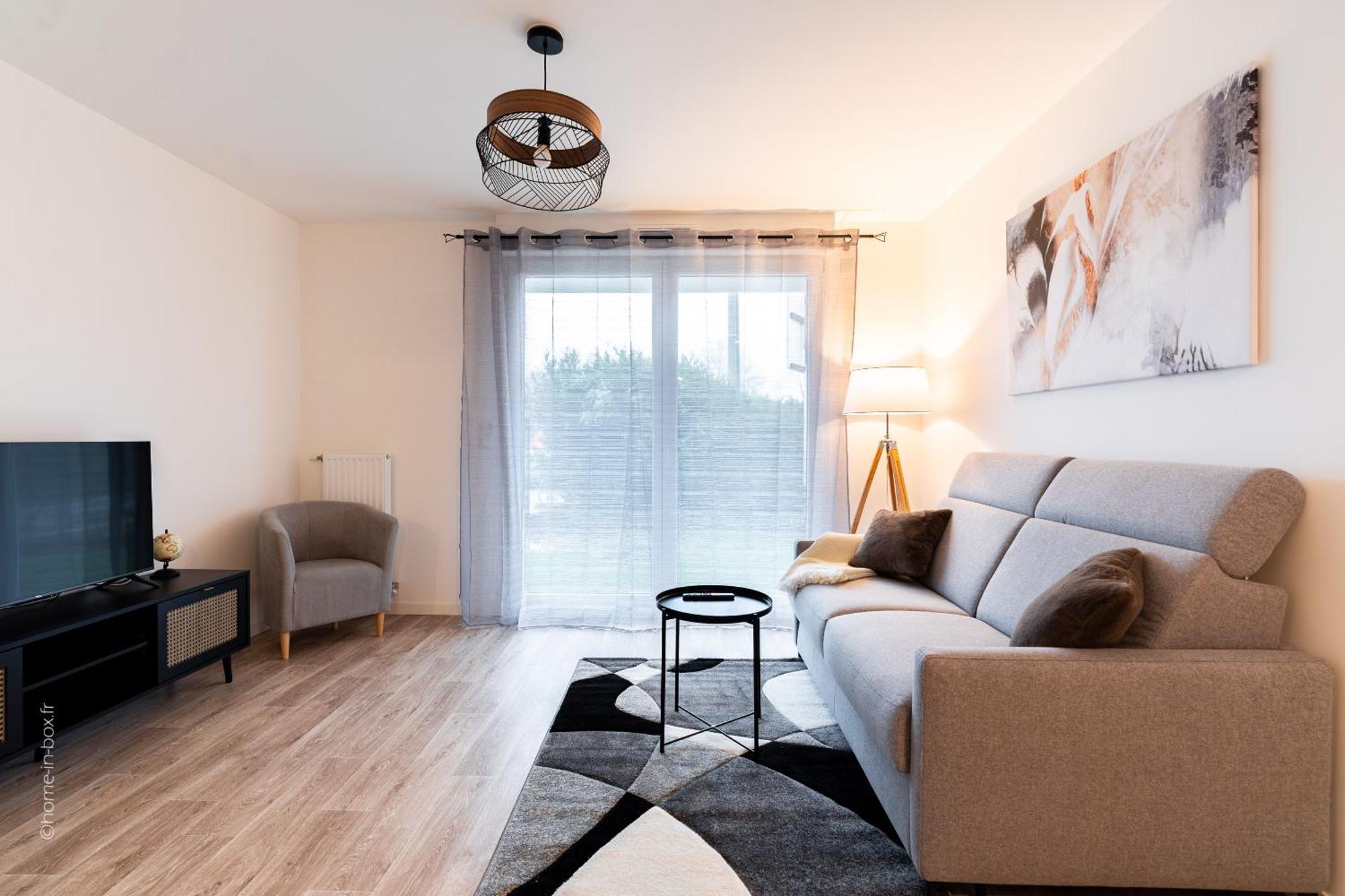 Road To Disney By Plaza Apartment มองต์เตฮวา ภายนอก รูปภาพ